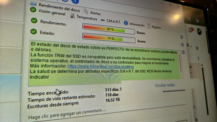 Lectura de salud y rendimiento de una unidad SSD
